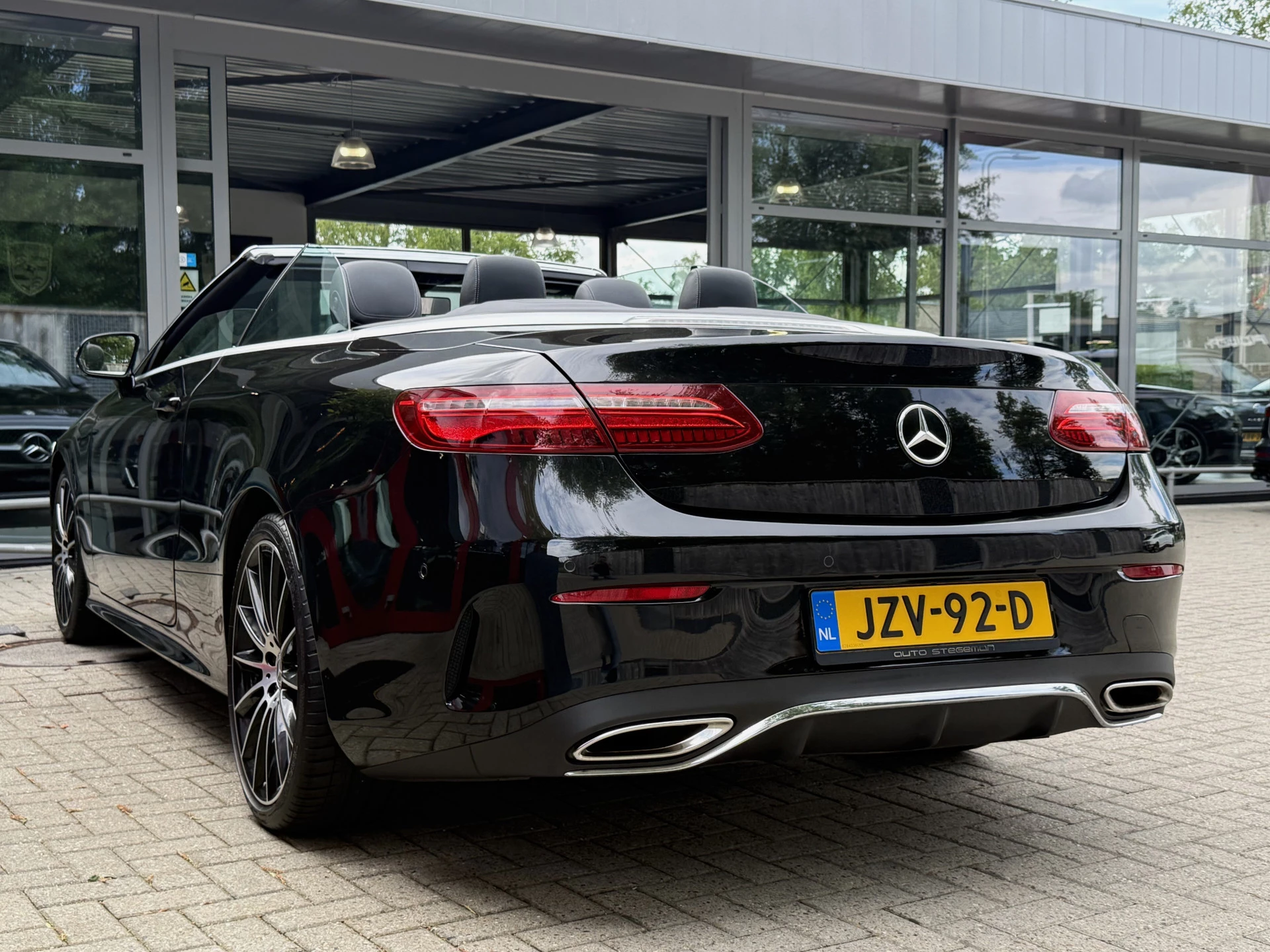 Hoofdafbeelding Mercedes-Benz E-Klasse