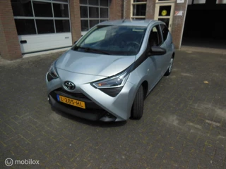 Toyota Aygo 1.0 VVT-i x-fun