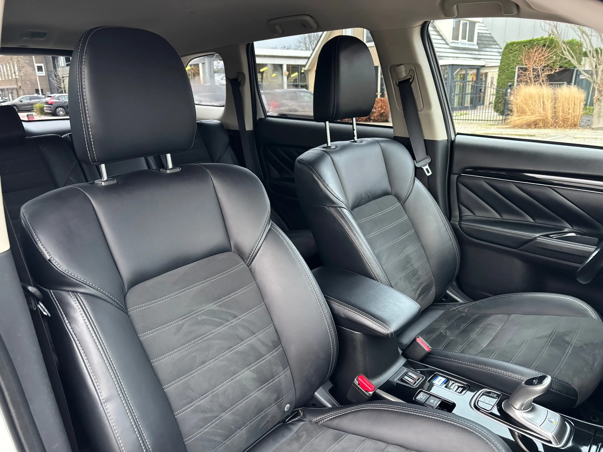 Hoofdafbeelding Mitsubishi Outlander