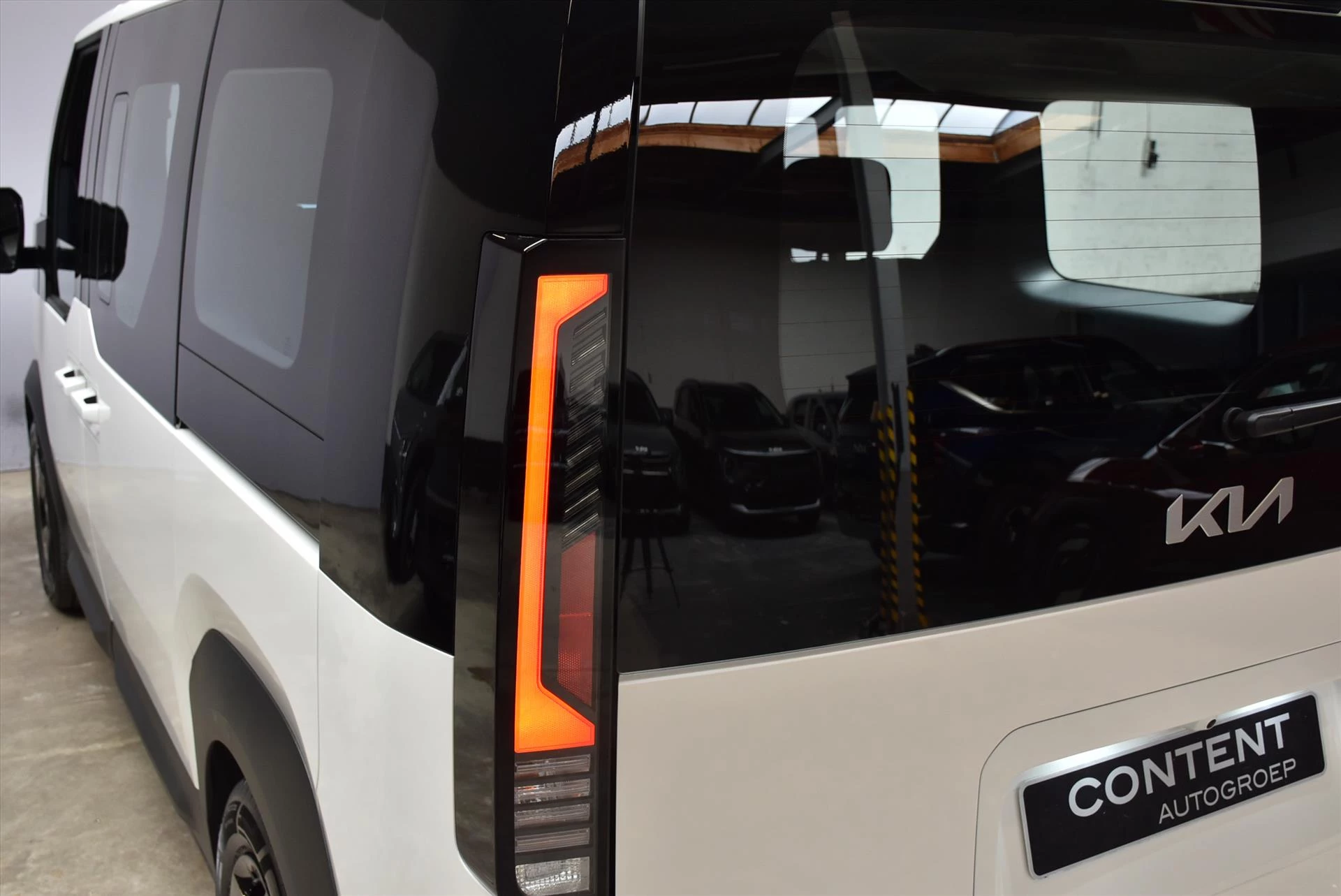 Hoofdafbeelding Kia PV5