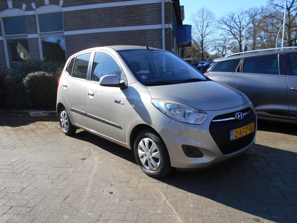Hoofdafbeelding Hyundai i10