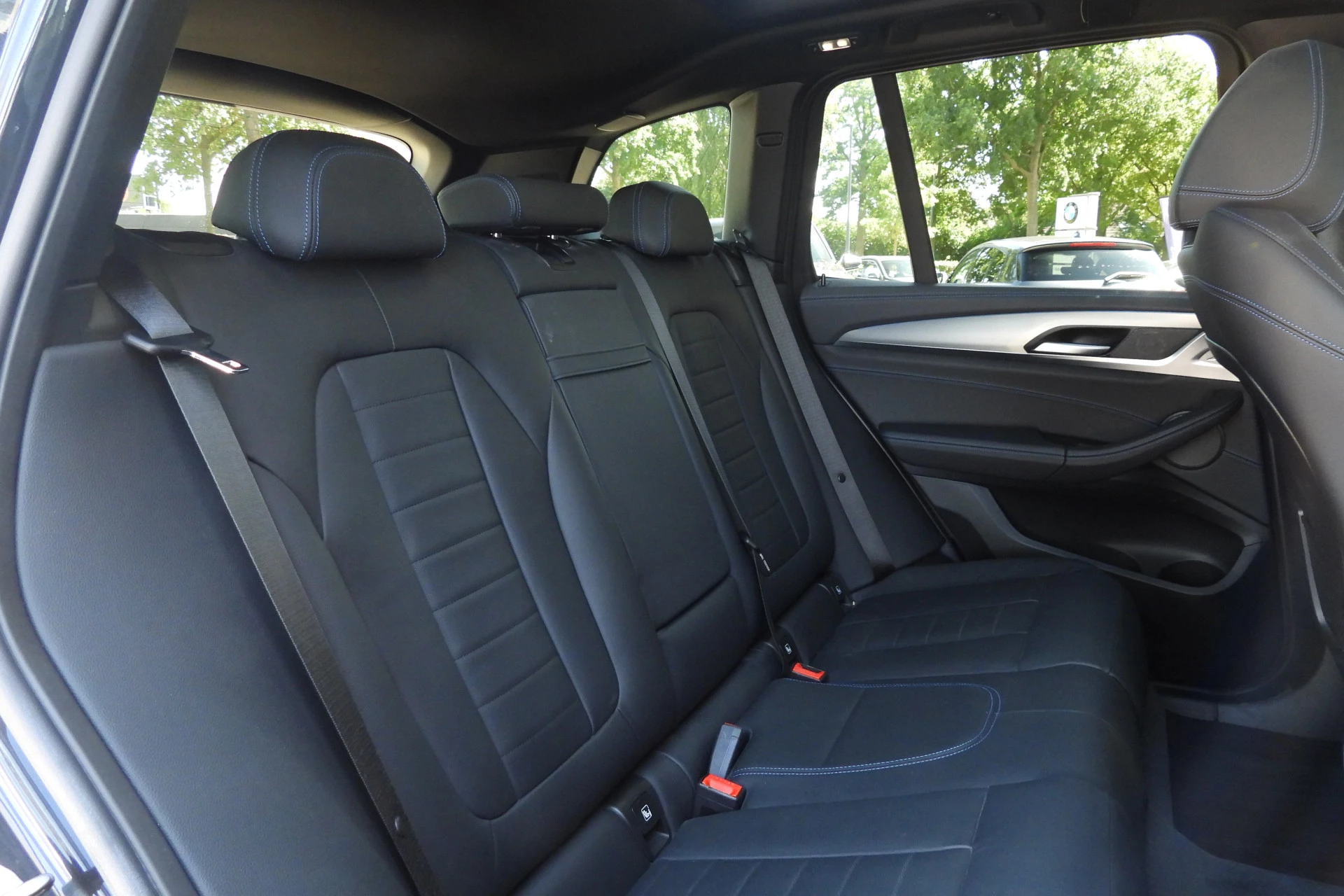Hoofdafbeelding BMW iX3
