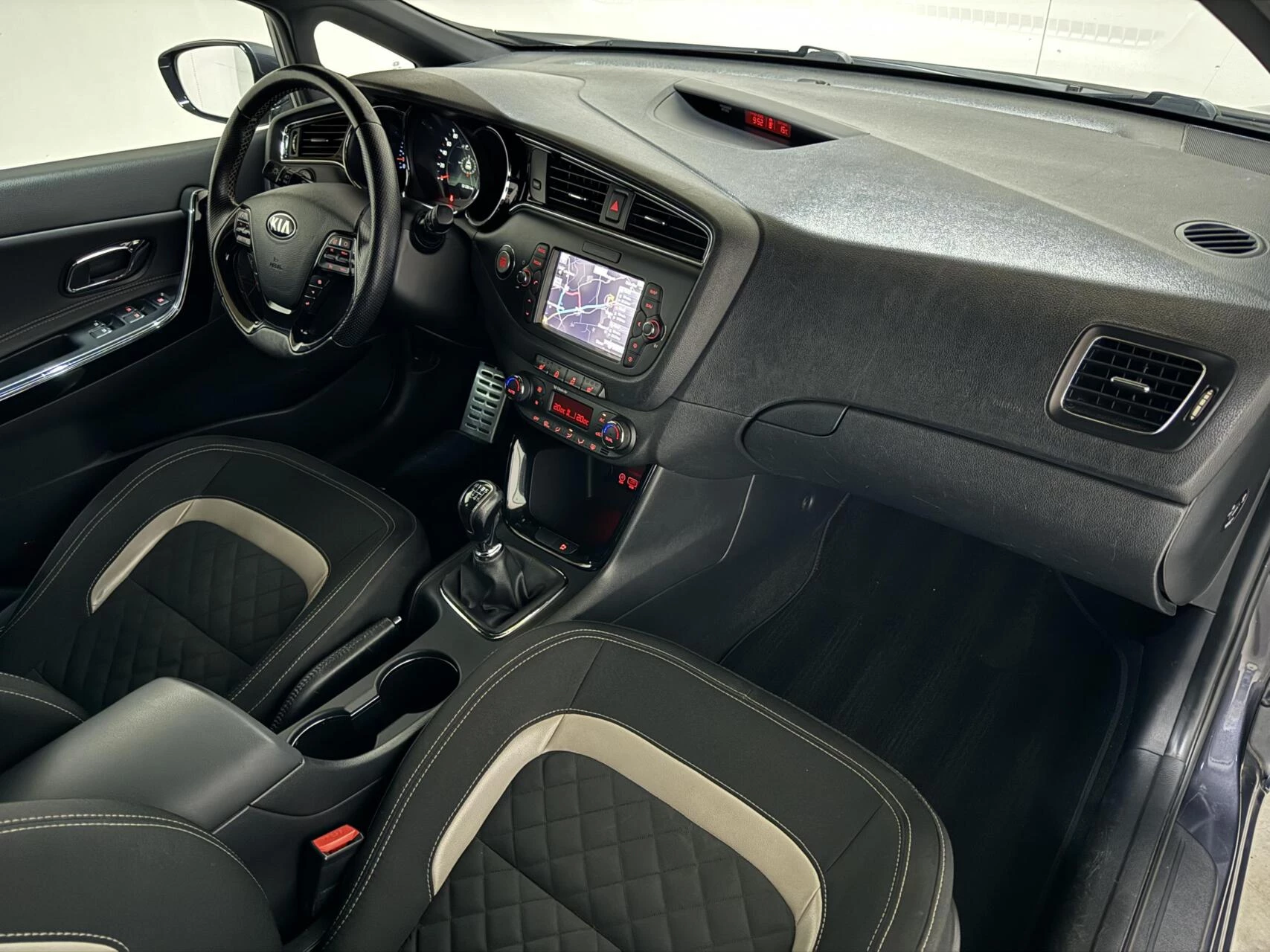 Hoofdafbeelding Kia cee'd