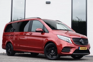 Hoofdafbeelding Mercedes-Benz V-Klasse Mercedes-Benz V-Klasse 250d / BPM VRIJ / Lang / AMG / DC / 4-Matic / 2x Schuifdeur / MBUX (apple carplay) / Camera / NIEUWSTAAT
