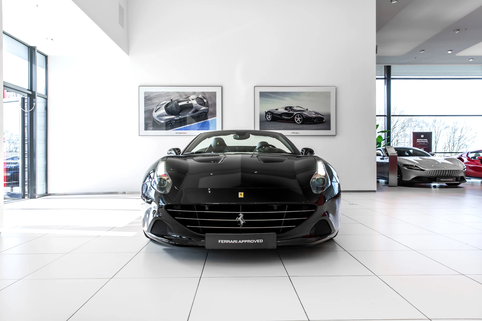 Hoofdafbeelding Ferrari California