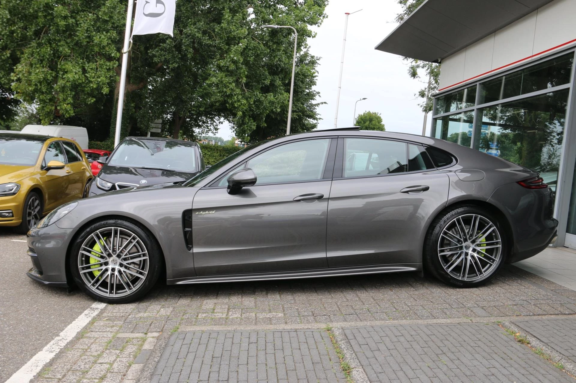 Hoofdafbeelding Porsche Panamera