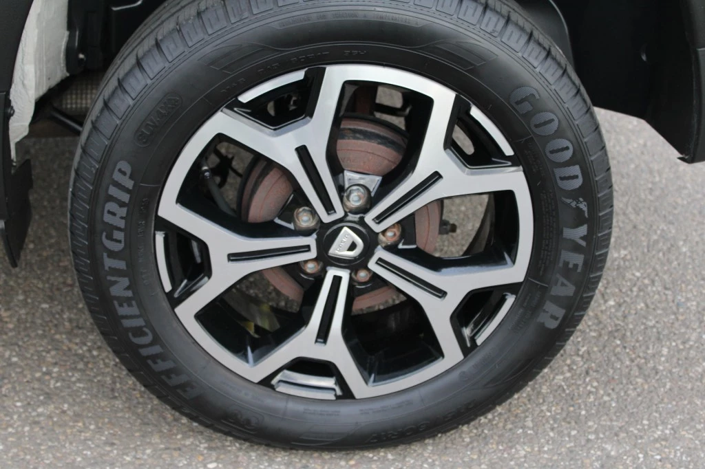 Hoofdafbeelding Dacia Duster