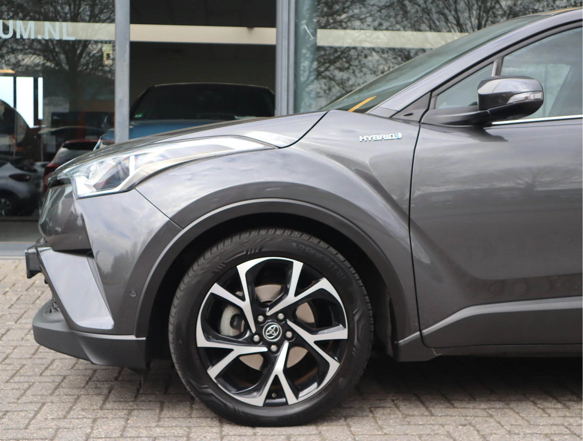 Hoofdafbeelding Toyota C-HR