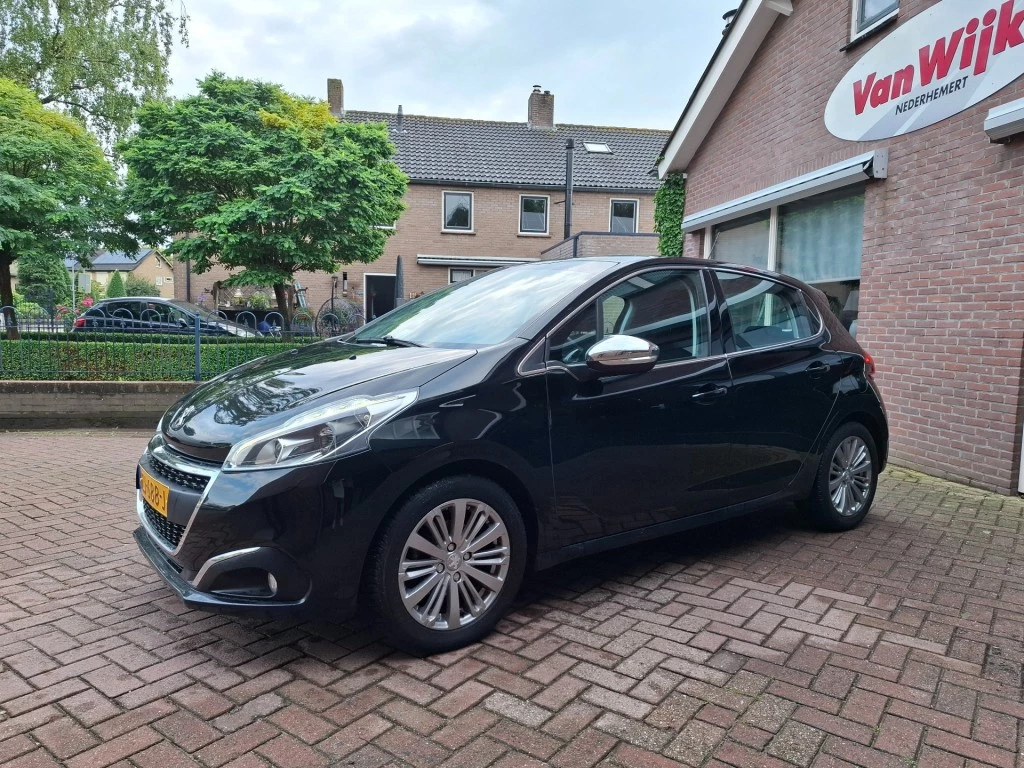 Hoofdafbeelding Peugeot 208