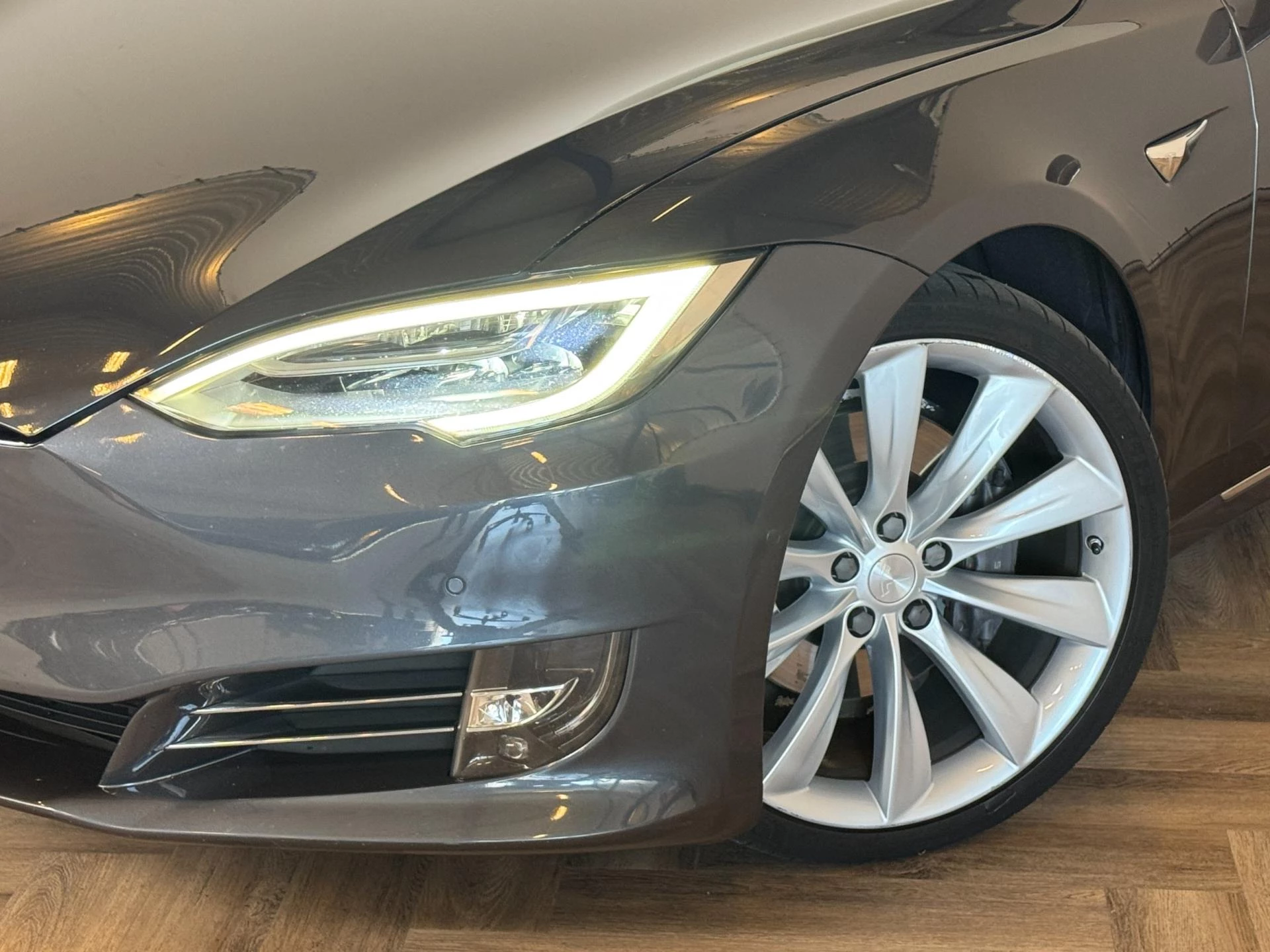 Hoofdafbeelding Tesla Model S