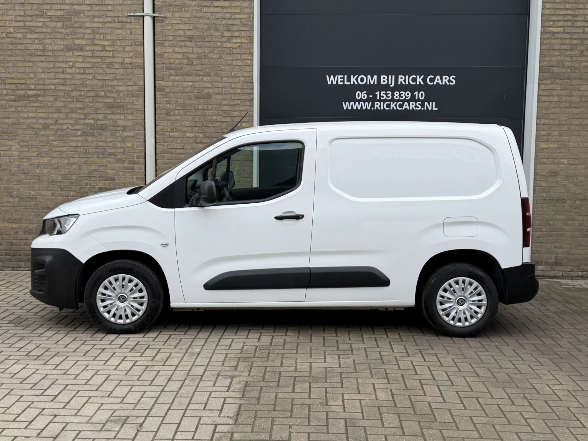 Hoofdafbeelding Peugeot Partner