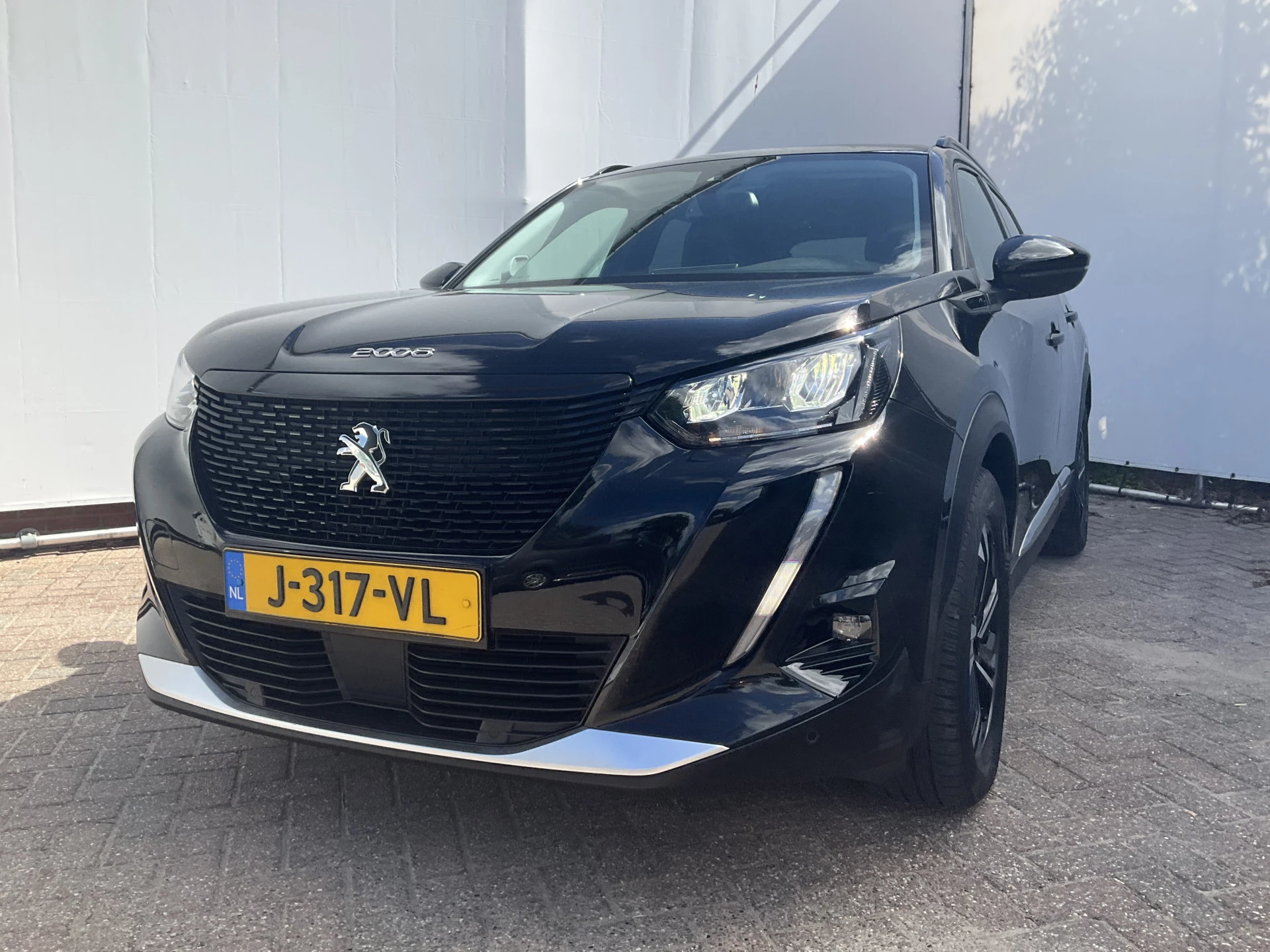 Hoofdafbeelding Peugeot e-2008