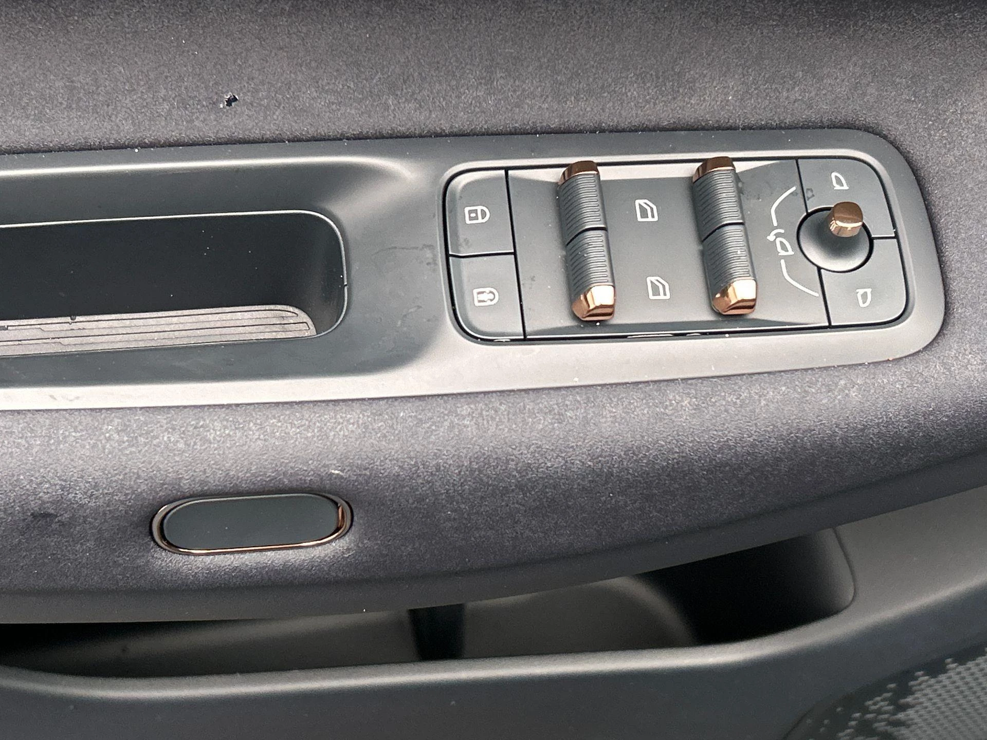 Hoofdafbeelding Lynk & Co 08