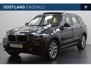 BMW X3 xDrive20i High Executive Automaat / Panoramadak / Trekhaak / Sportstoelen / Adaptieve LED / Head-Up / Comfort Access / Parking Assistant