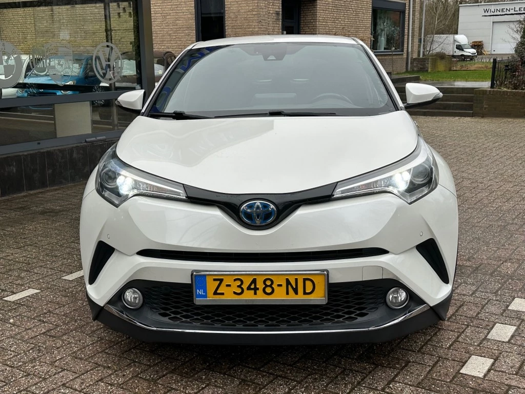 Hoofdafbeelding Toyota C-HR