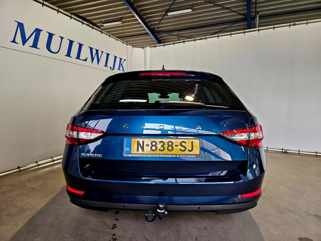 Hoofdafbeelding Škoda Superb