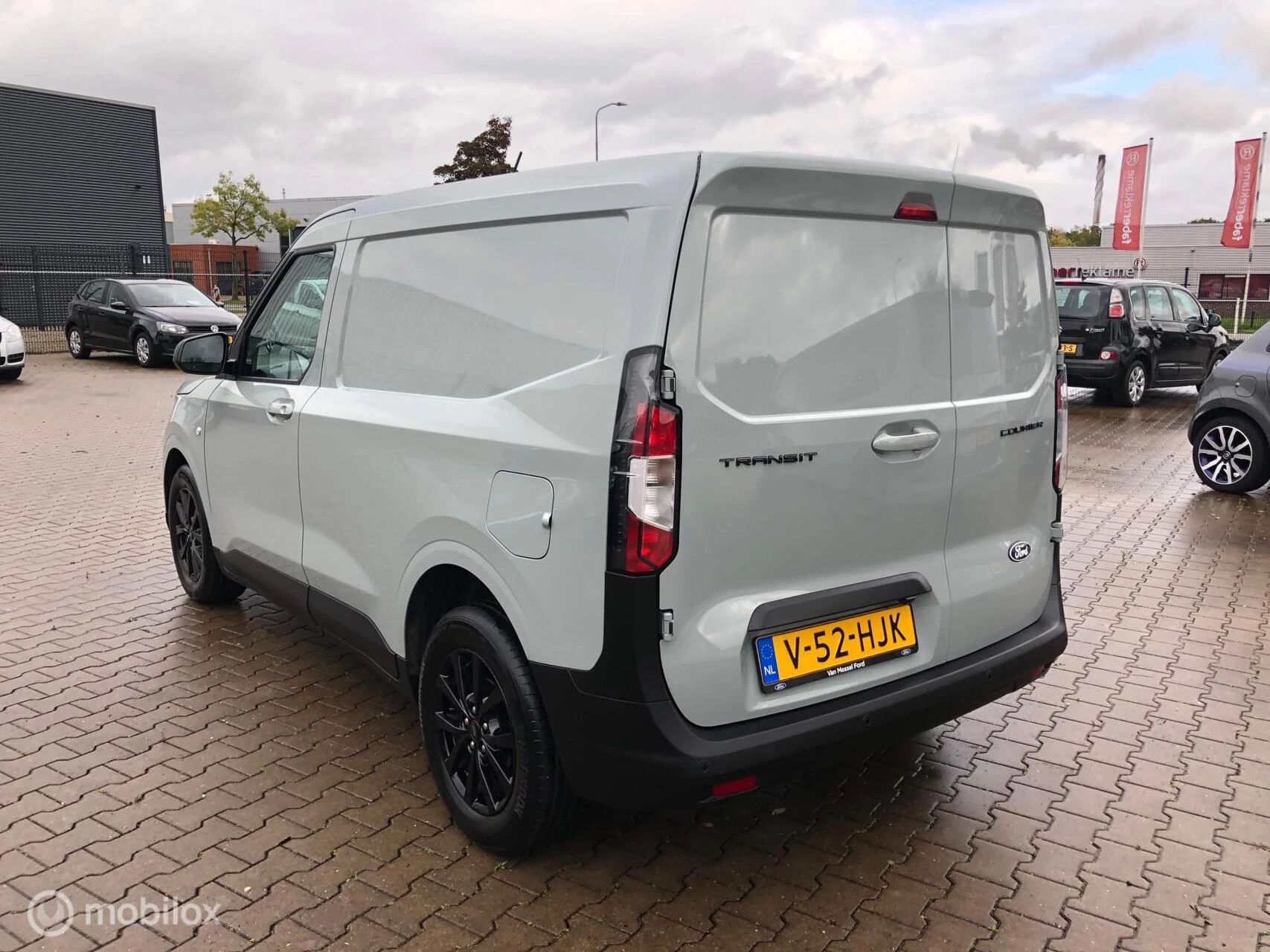 Hoofdafbeelding Ford Transit Courier