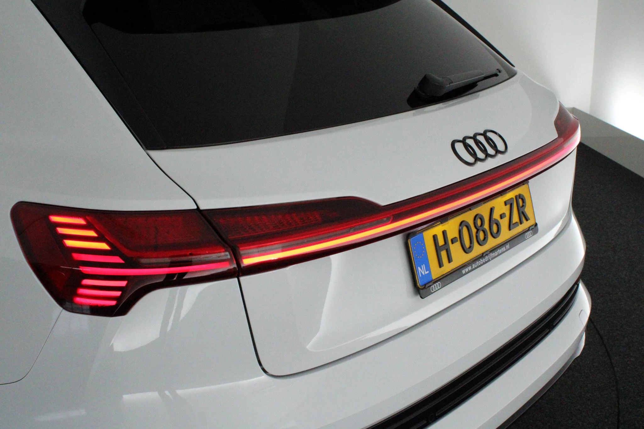 Hoofdafbeelding Audi e-tron