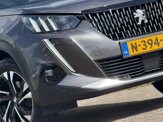 Peugeot 2008 1.2 PureTech GT - Gris Platinium - i-Cockpit 3D - Nieuwstaat