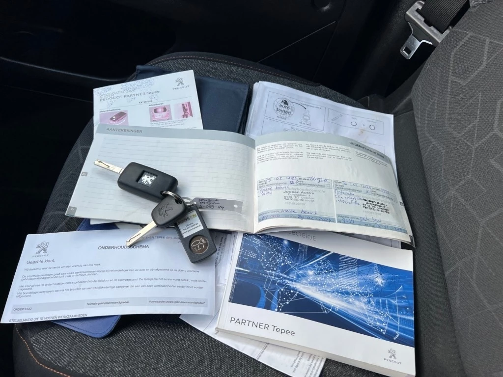Hoofdafbeelding Peugeot Partner