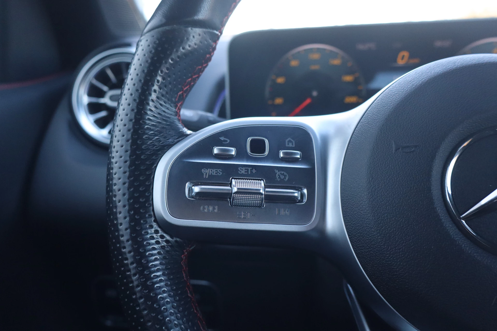 Hoofdafbeelding Mercedes-Benz GLB