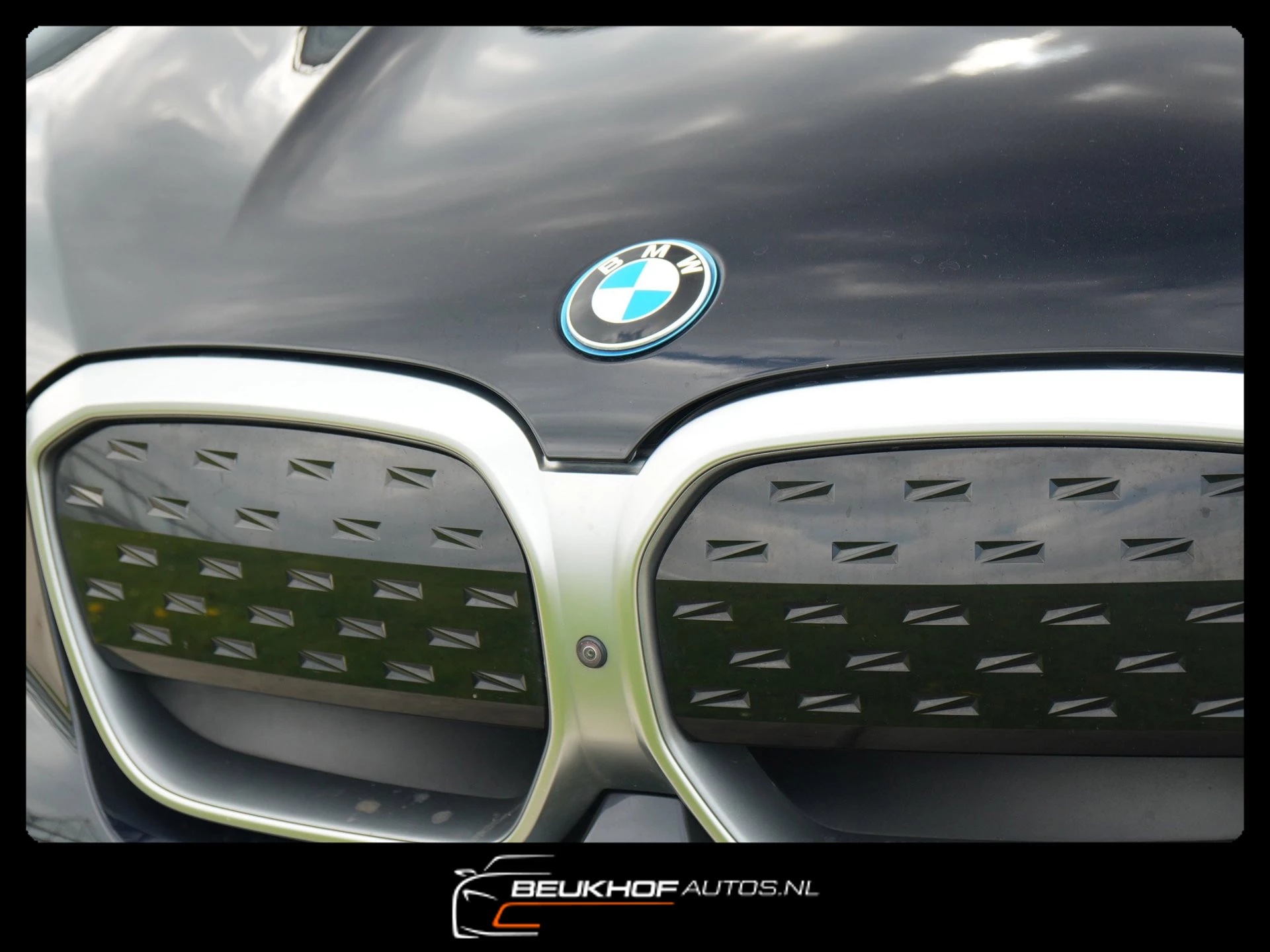 Hoofdafbeelding BMW iX3