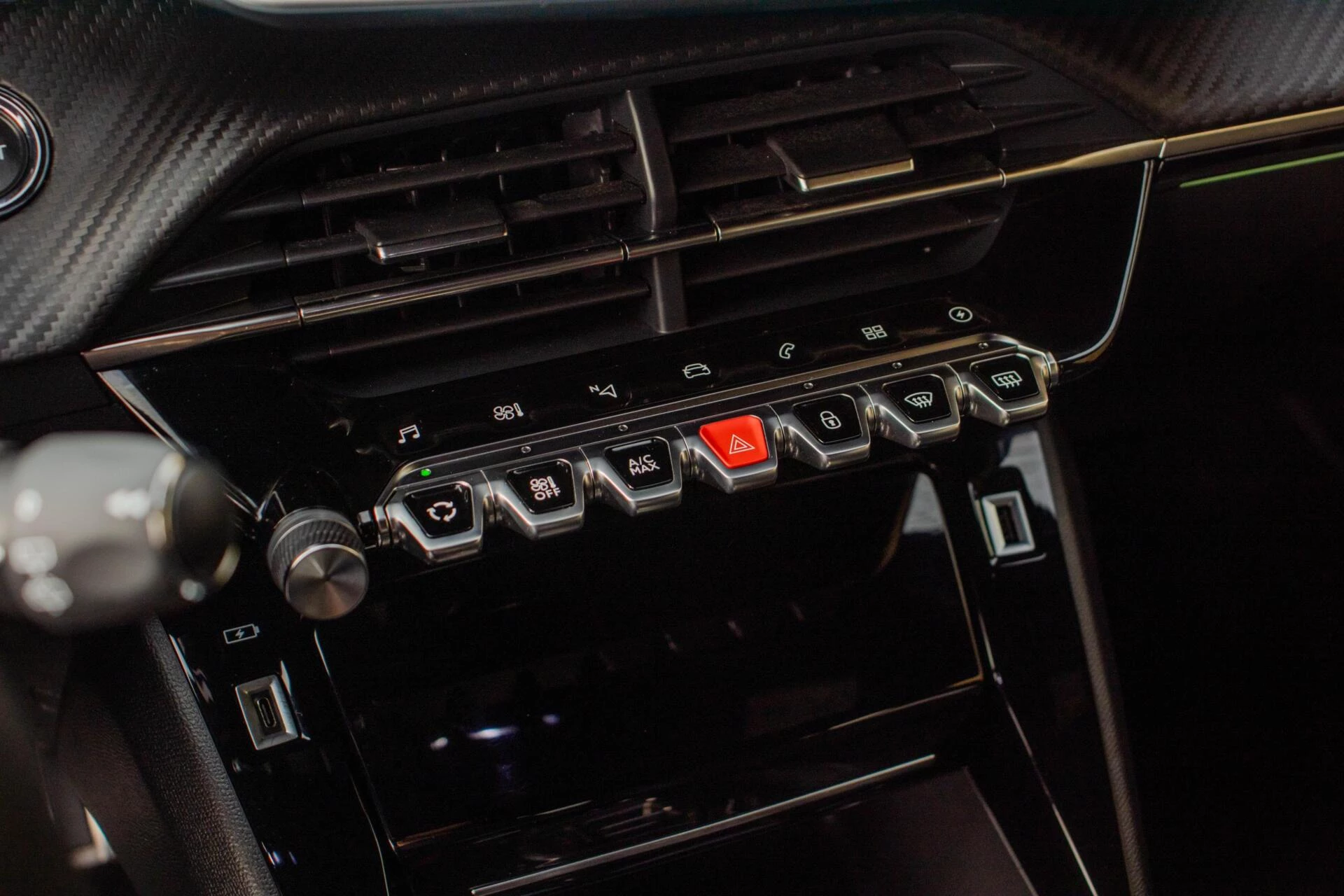 Hoofdafbeelding Peugeot e-208