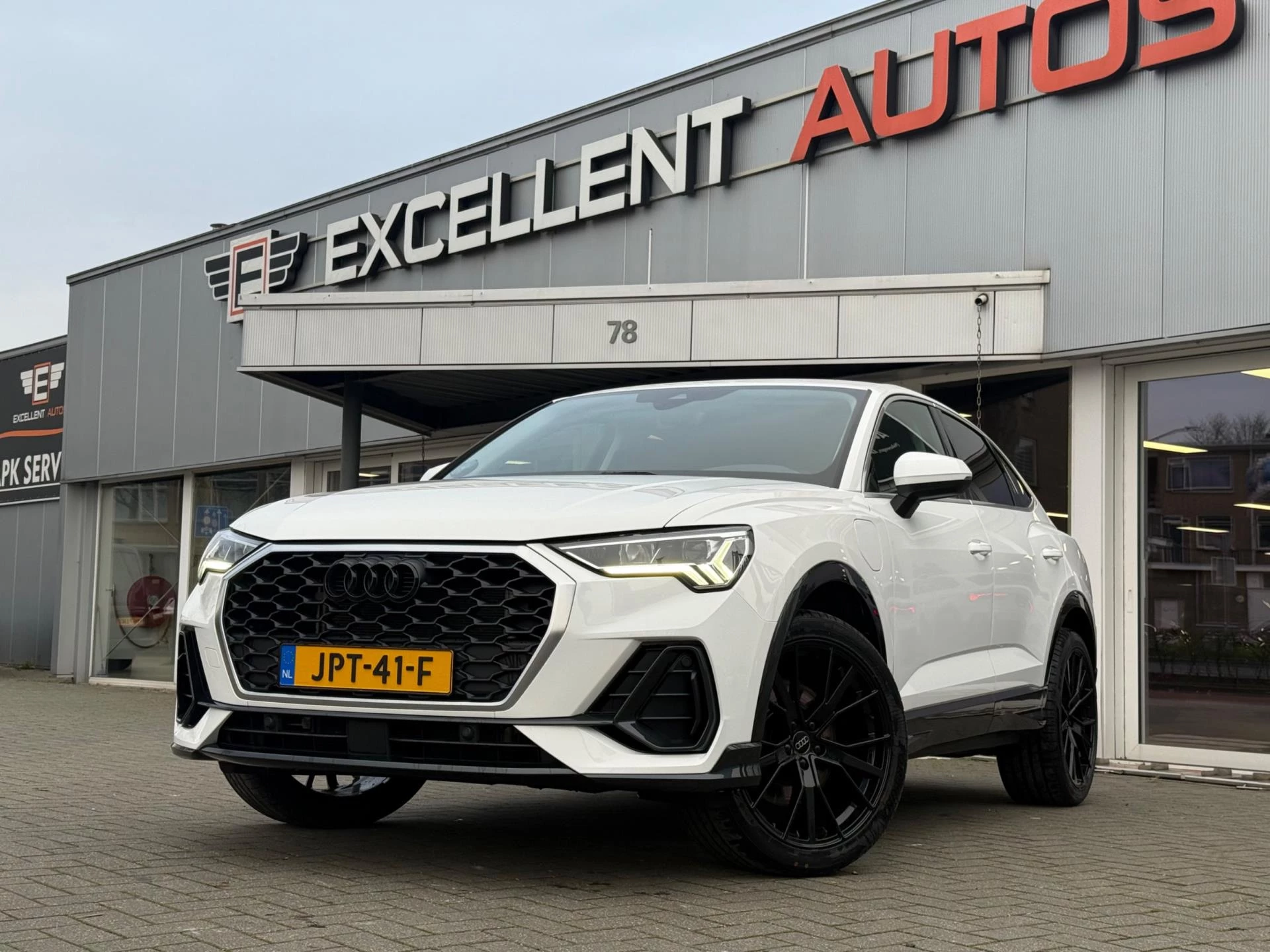 Hoofdafbeelding Audi Q3