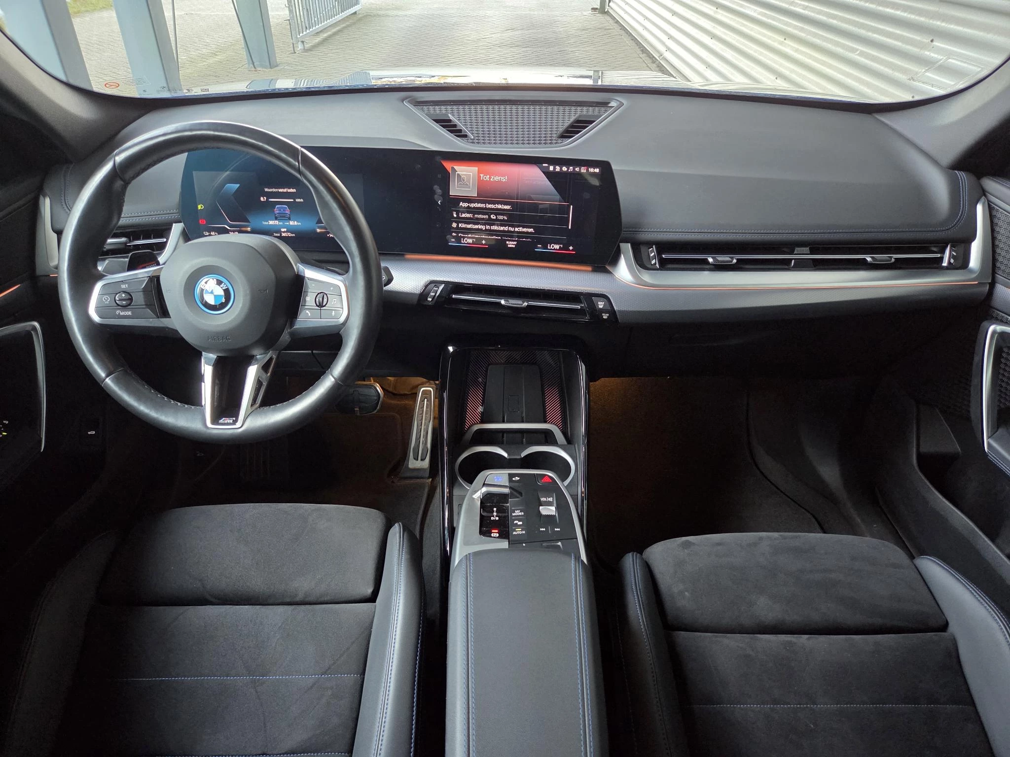 Hoofdafbeelding BMW iX1