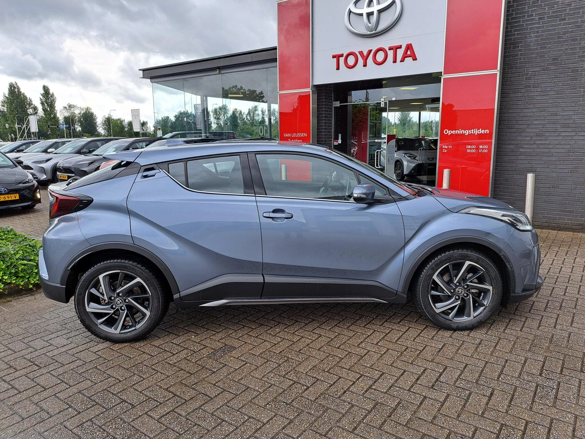 Hoofdafbeelding Toyota C-HR