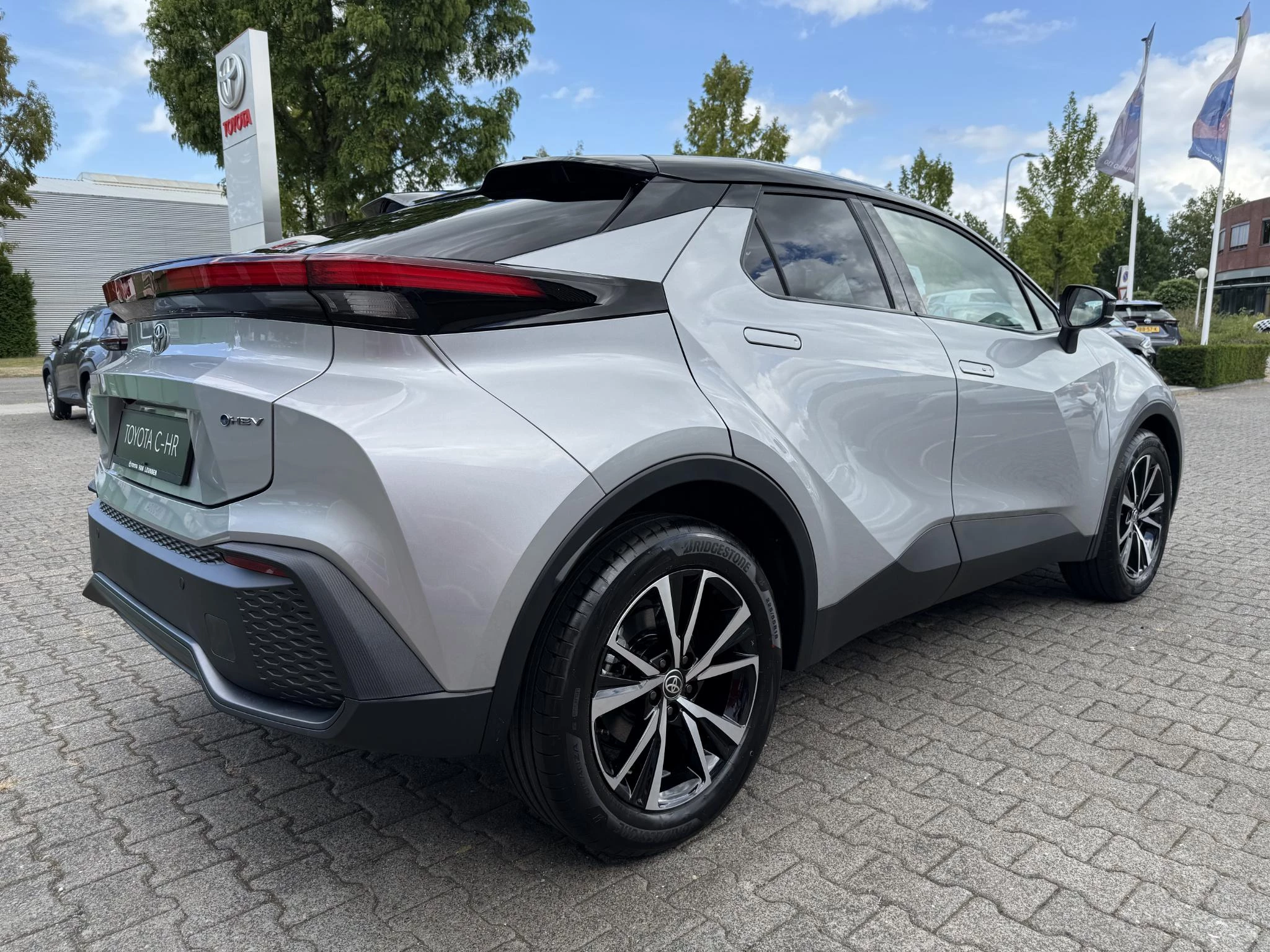 Hoofdafbeelding Toyota C-HR