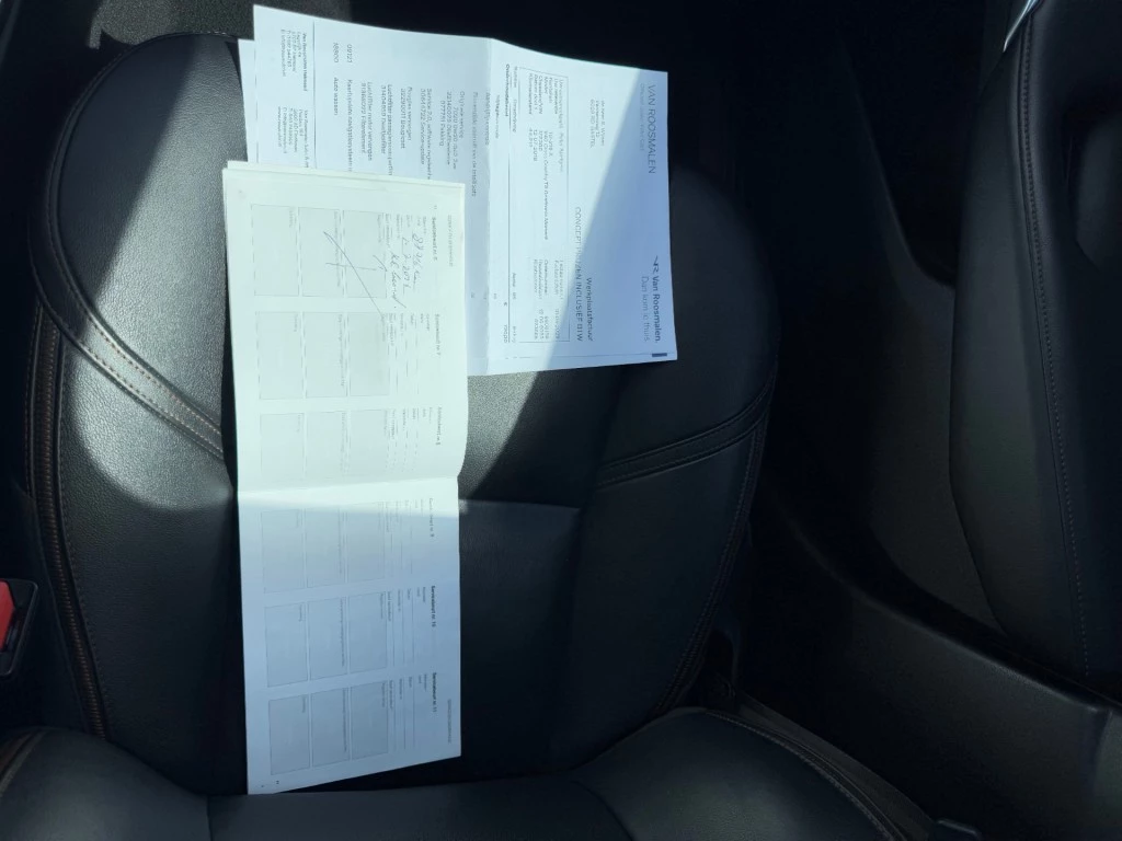 Hoofdafbeelding Volvo V40