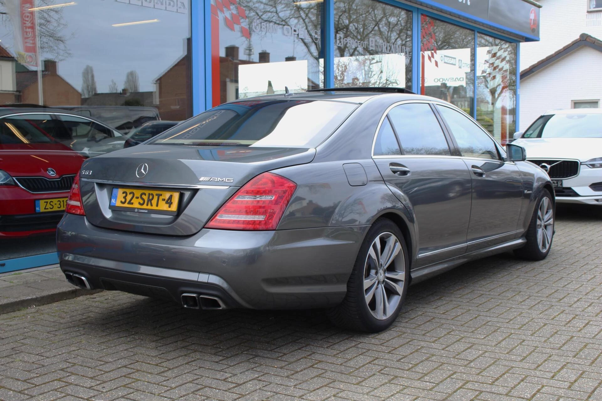 Hoofdafbeelding Mercedes-Benz S-Klasse