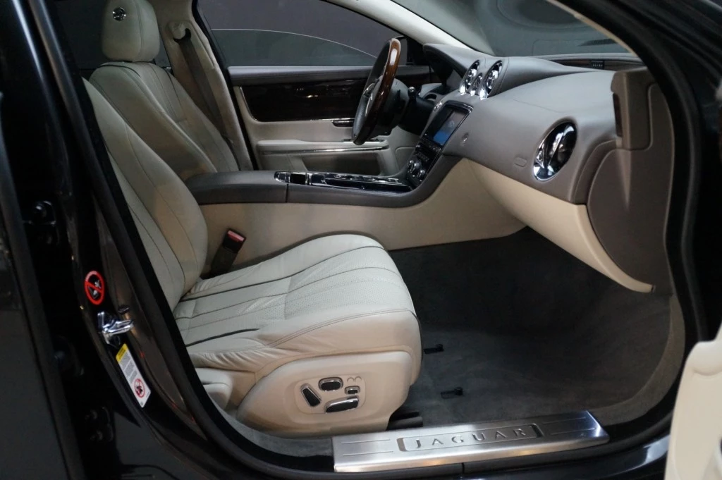 Hoofdafbeelding Jaguar XJ