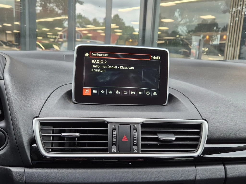 Hoofdafbeelding Mazda 3