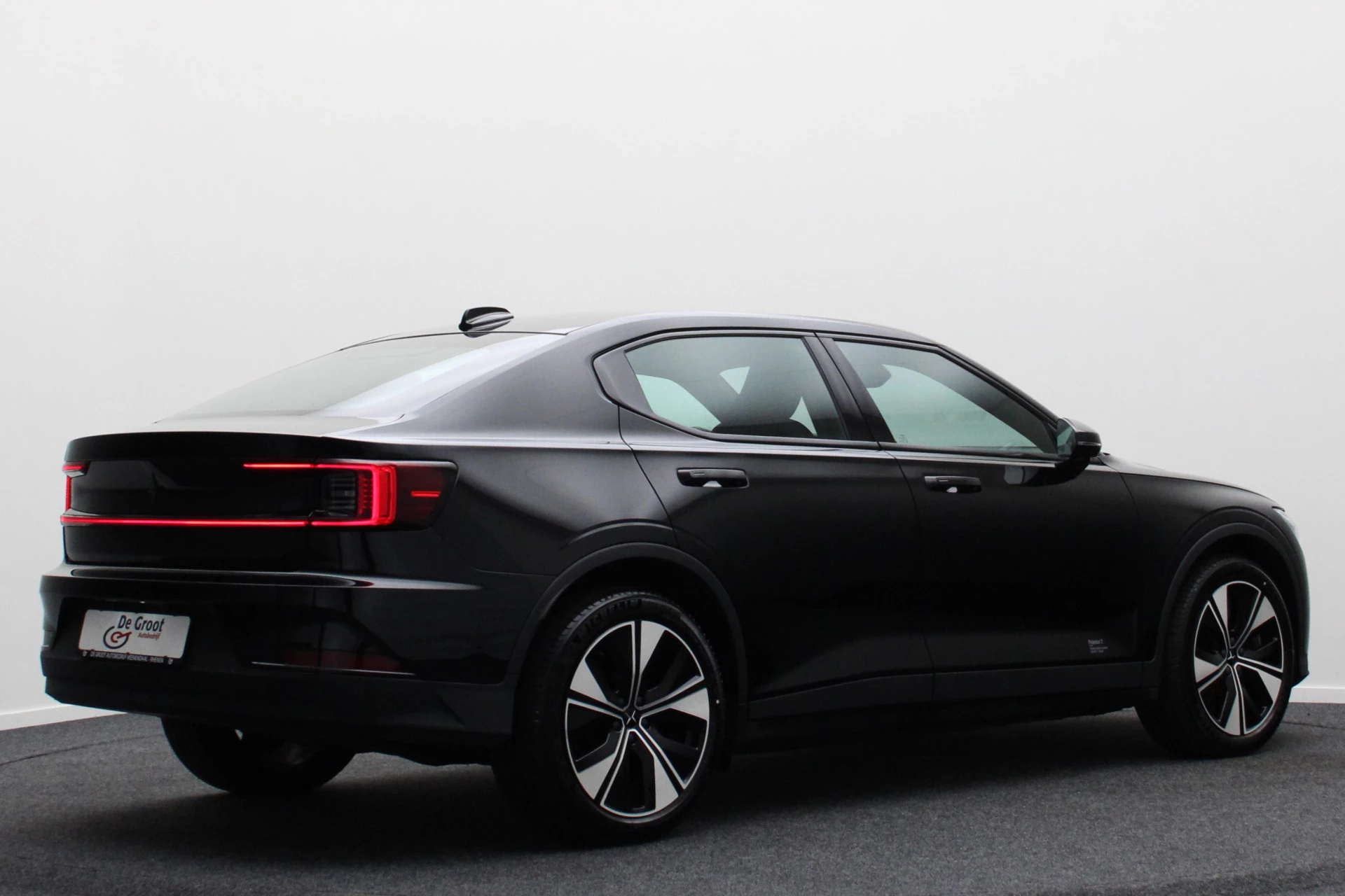 Hoofdafbeelding Polestar 2