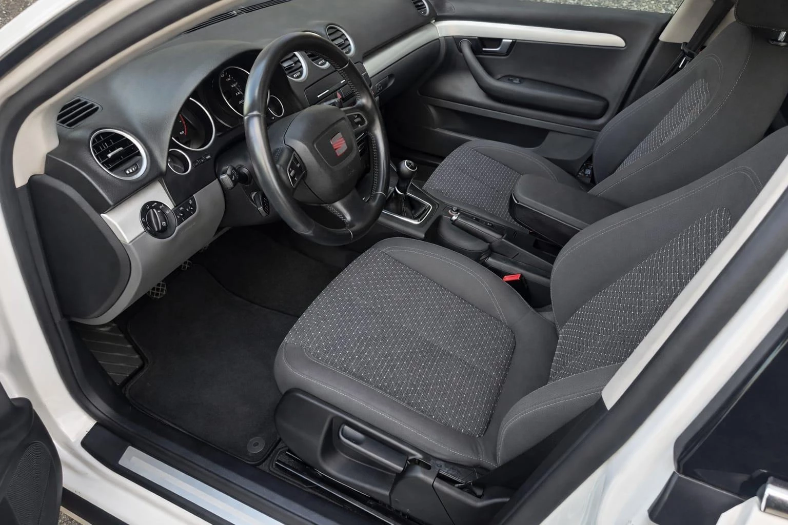 Hoofdafbeelding SEAT Exeo