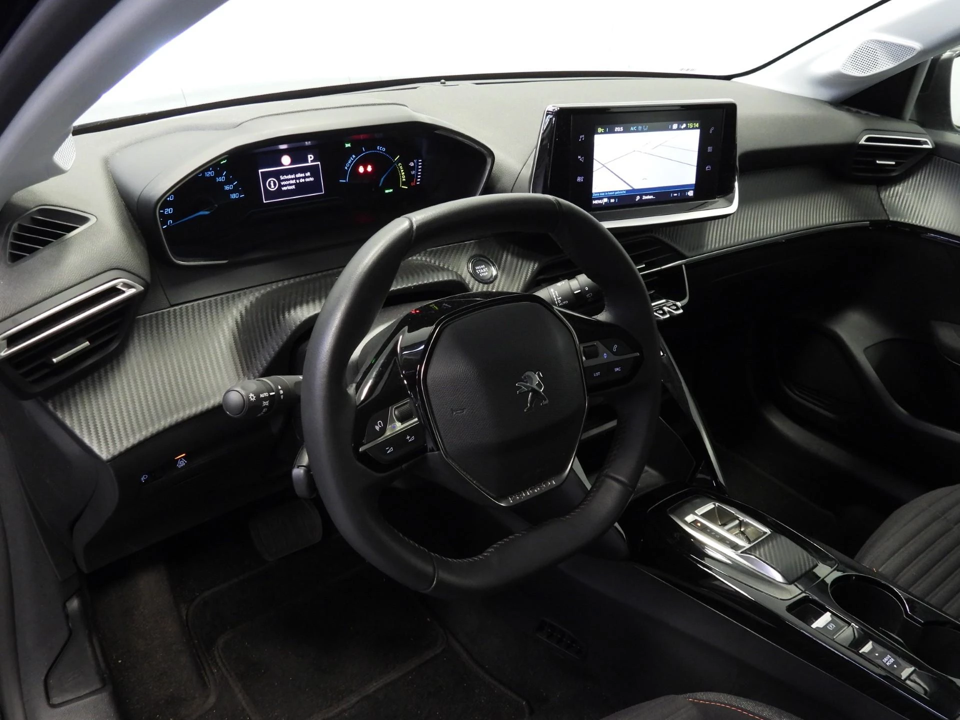 Hoofdafbeelding Peugeot e-208