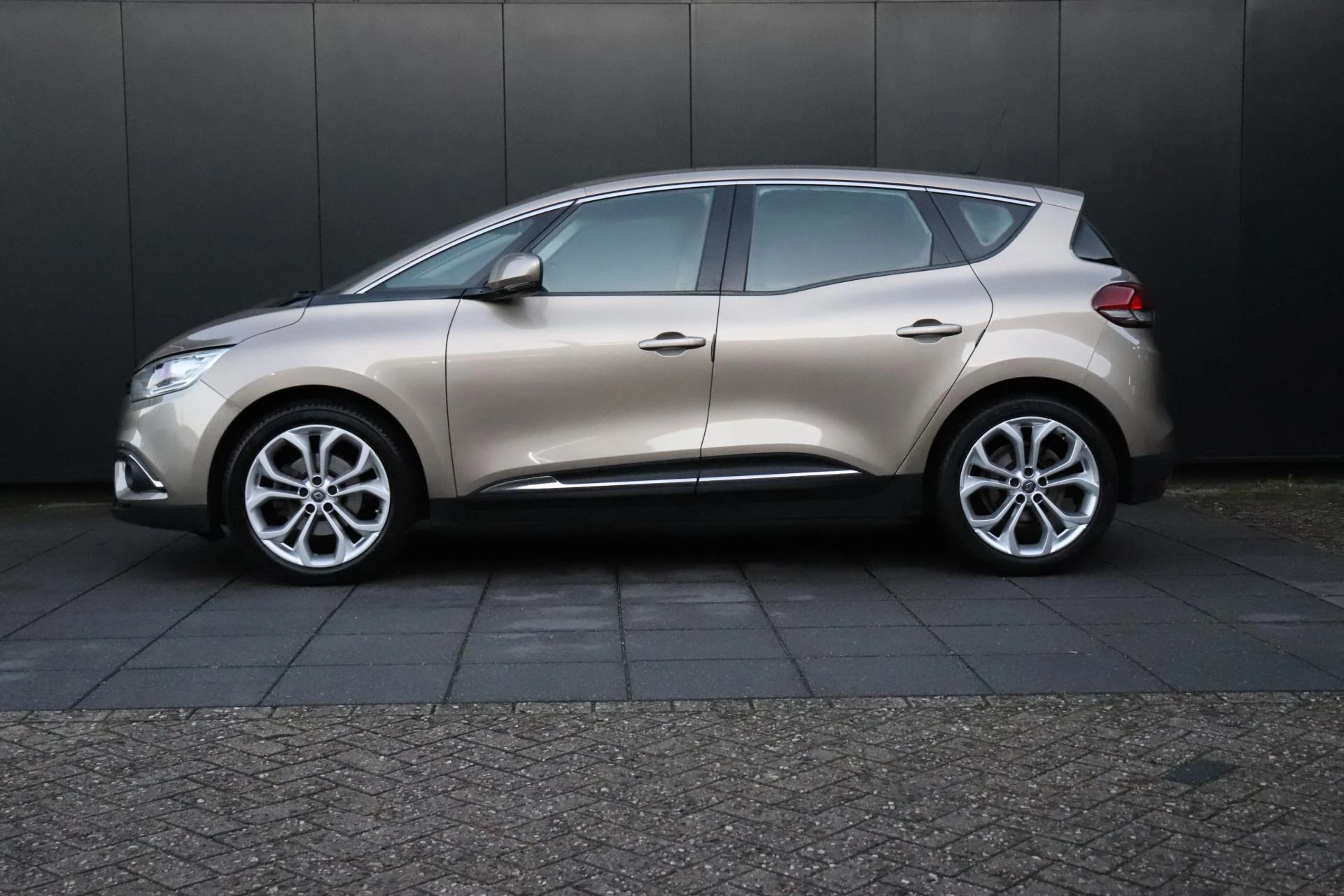 Hoofdafbeelding Renault Scénic