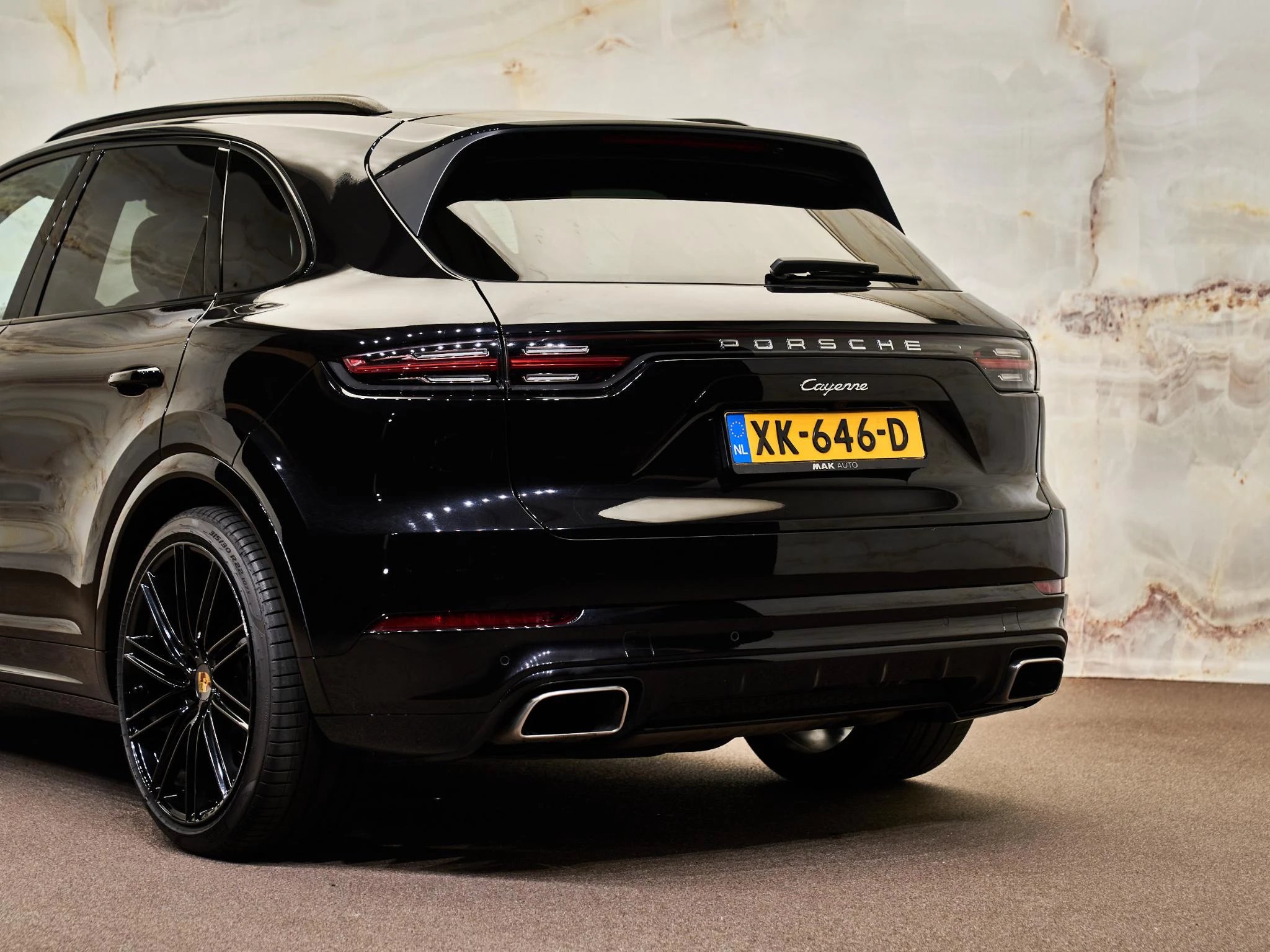 Hoofdafbeelding Porsche Cayenne