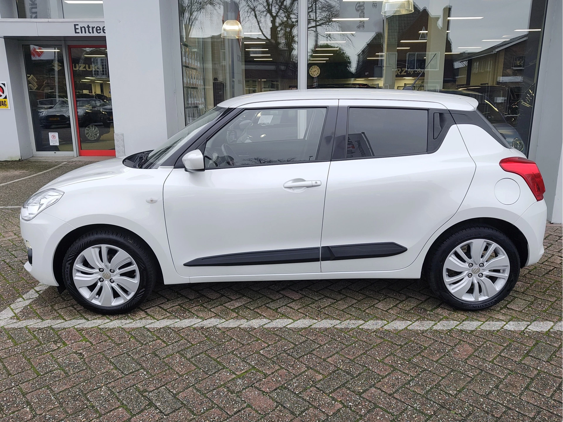 Hoofdafbeelding Suzuki Swift