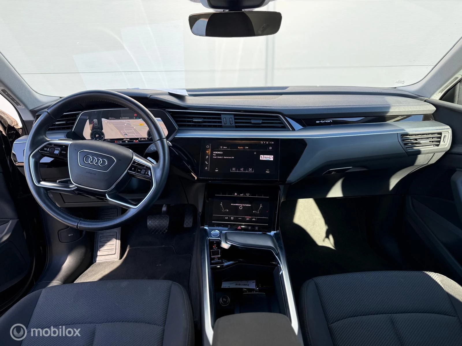 Hoofdafbeelding Audi e-tron