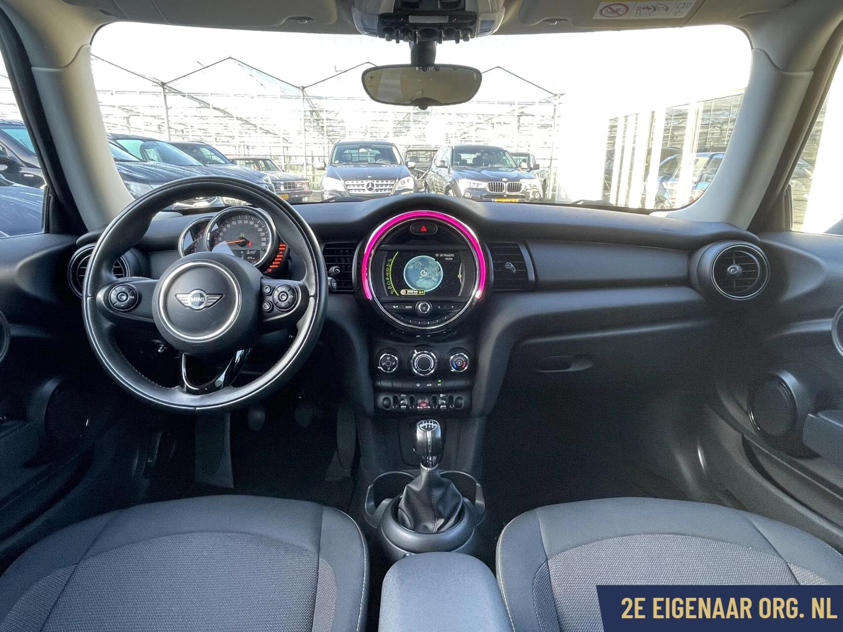 Hoofdafbeelding MINI One