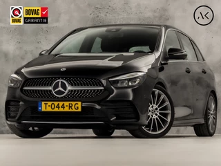 Mercedes-Benz B-Klasse 180 AMG Sport Automaat (GROOT NAVI, TREKHAAK, LEDER/ALCANTARA, STOELVERWARMING, WIDESCREEN, SPORTSTOELEN, 19'' LM VELGEN, NIEUWE APK, NIEUWSTAAT)