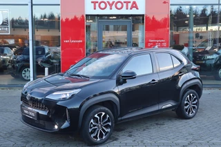Hoofdafbeelding Toyota Yaris Cross Toyota Yaris Cross HYBRID 115 DYNAMIC STOEL/STUUR/VOORRUITVERW. ANDROID/APPLE KEYLESS CAMERA NAVI 17"LM-VELGEN
