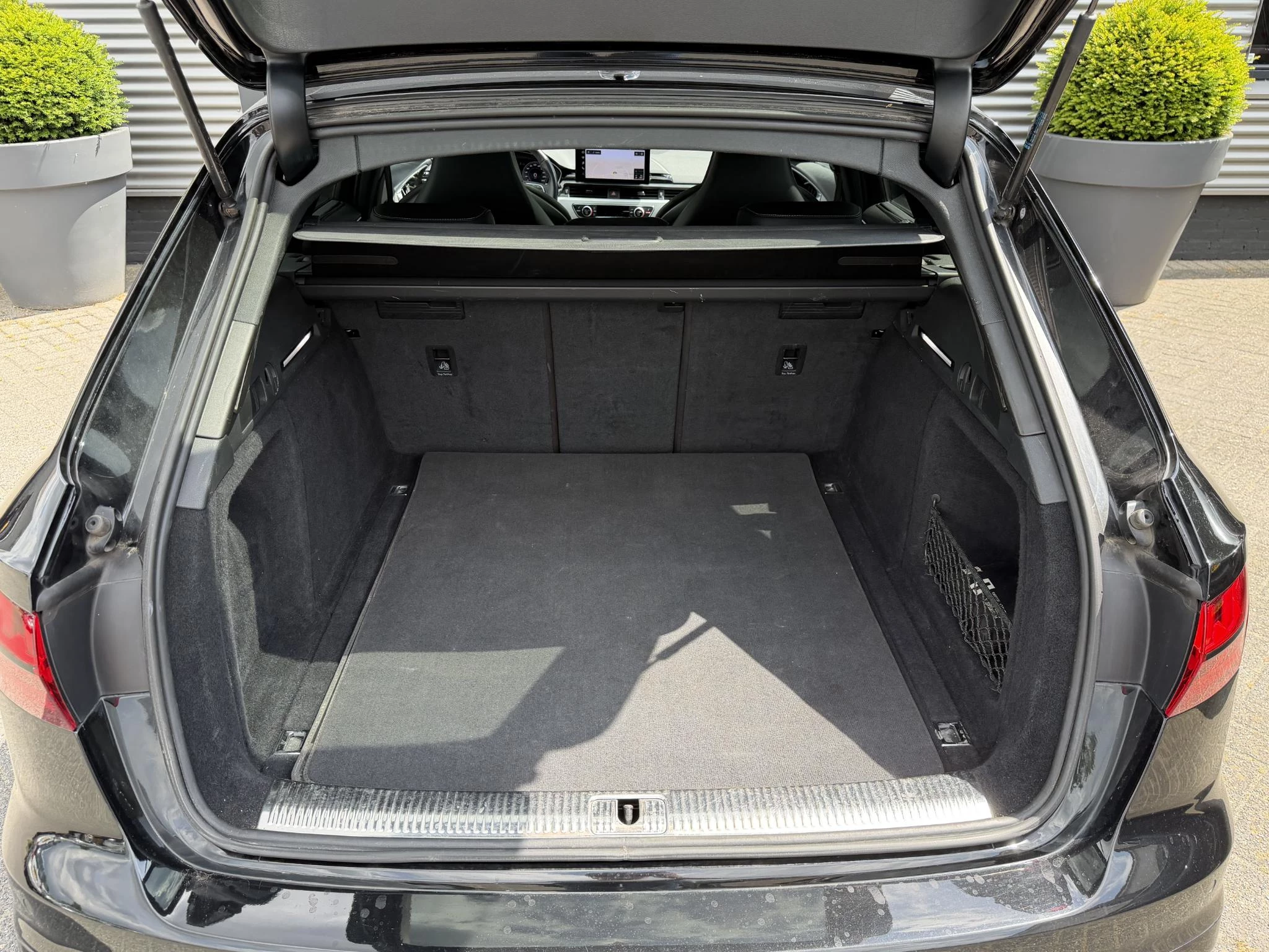 Hoofdafbeelding Audi S4