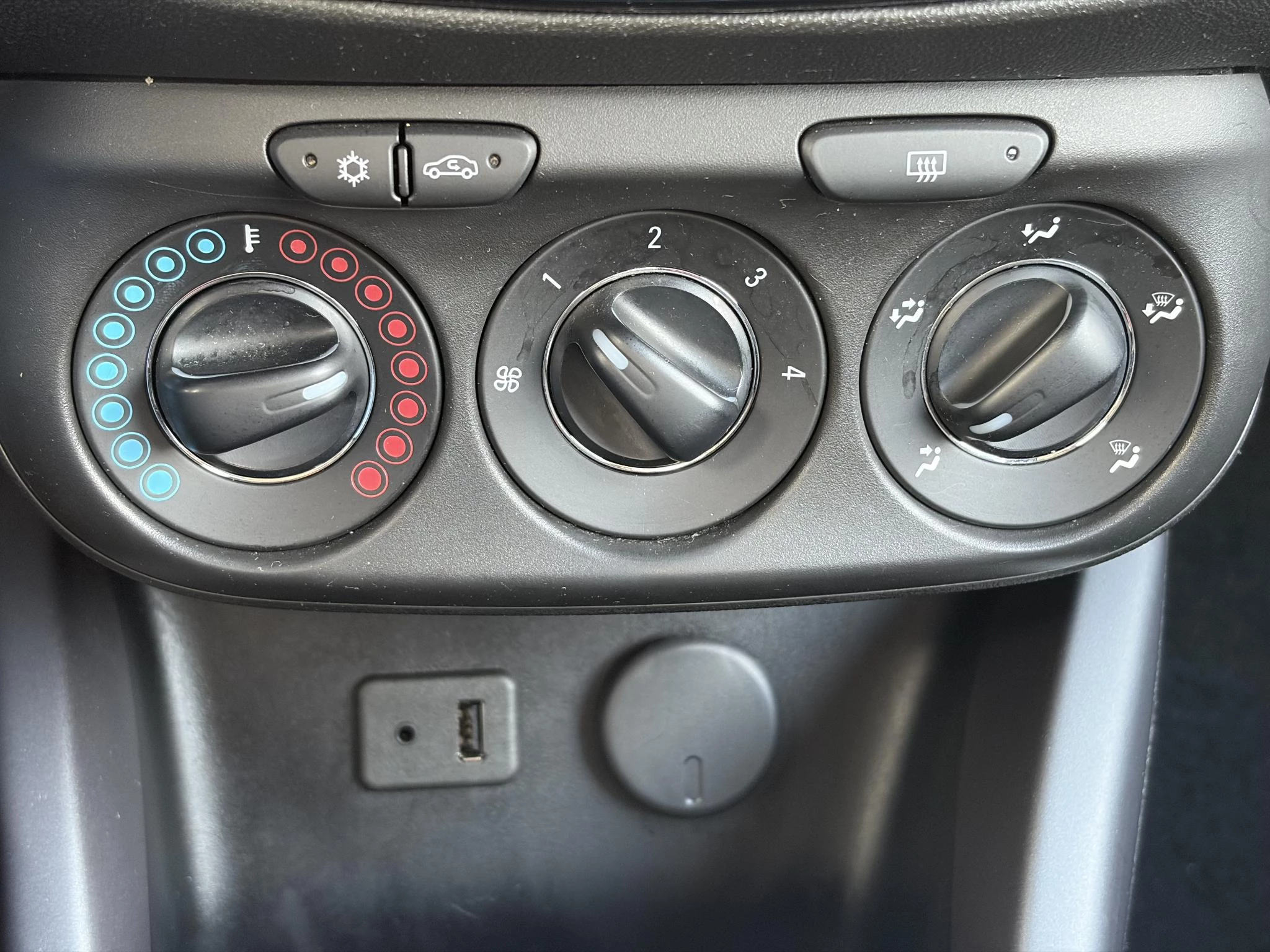 Hoofdafbeelding Opel ADAM