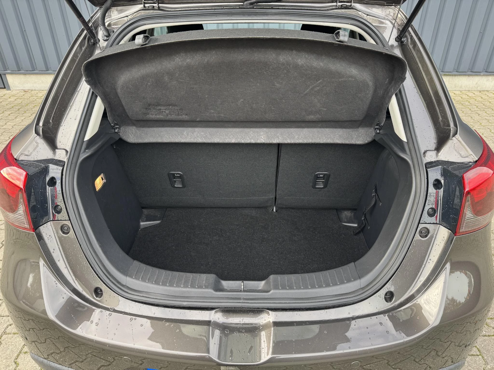 Hoofdafbeelding Mazda 2