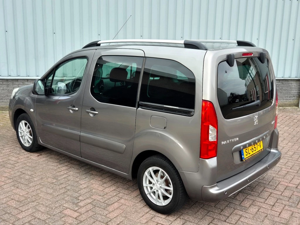 Hoofdafbeelding Peugeot Partner