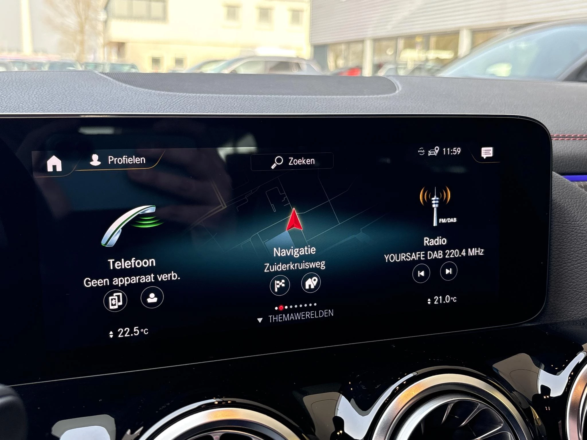 Hoofdafbeelding Mercedes-Benz EQA